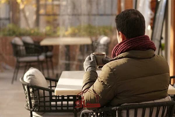 نکات نشستن در فضای باز کافه های لاهیجان در پاییز